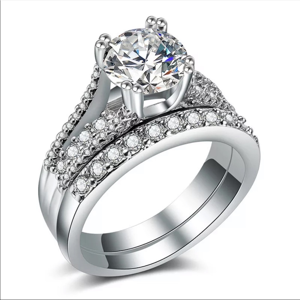 New Gorgeous 925 Sterling Silver Wedding Ring - Picture 3 of 3